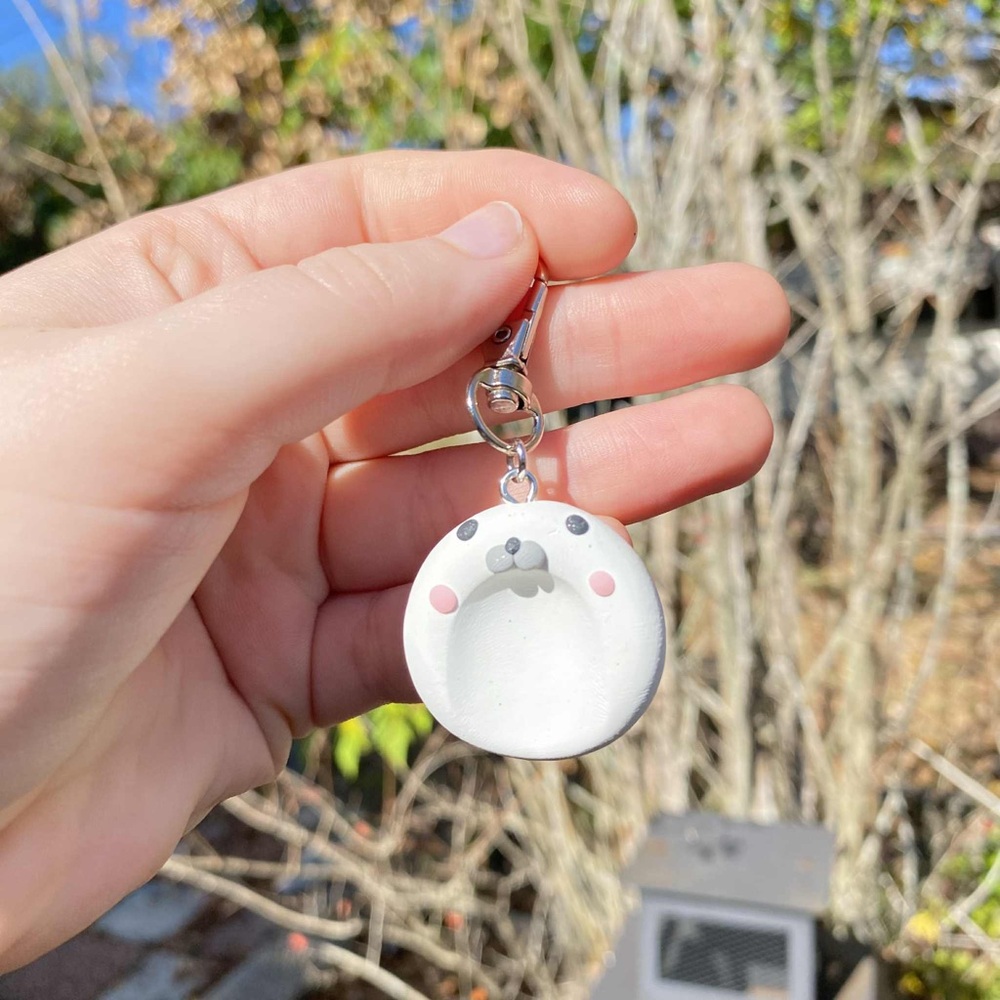 Seal WorryStone Keychain Matte - Picture 8 of 8